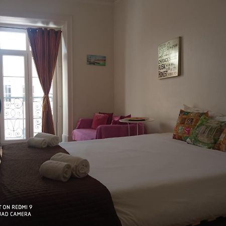 Chiado Happy Rooms Lisabona Exterior foto