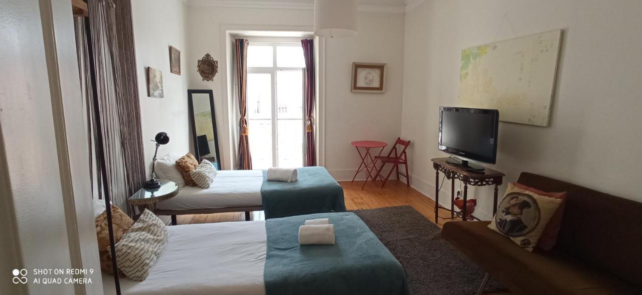 Chiado Happy Rooms Lisabona Exterior foto