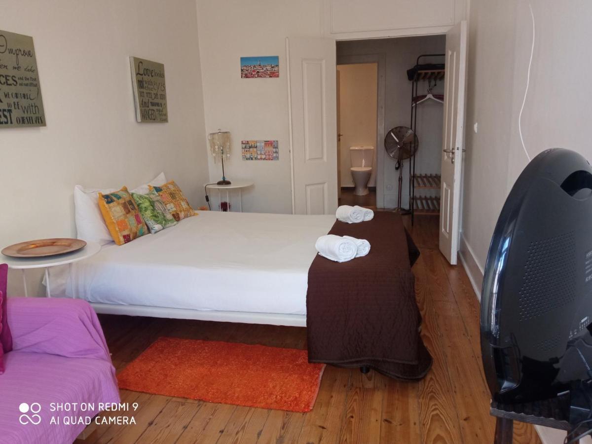 Chiado Happy Rooms Lisabona Exterior foto